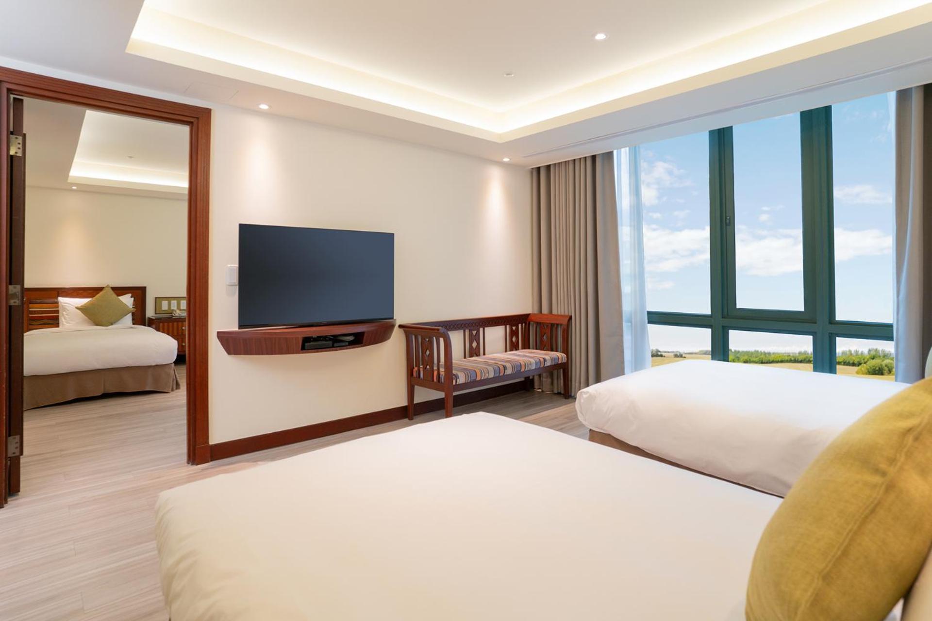 Formosan Naruwan Hotel T'ai-tung Exteriör bild Deluxe Family Room
